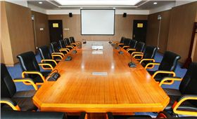 板式辦公家具強(qiáng)度更高 板式辦公家具強(qiáng)度更高