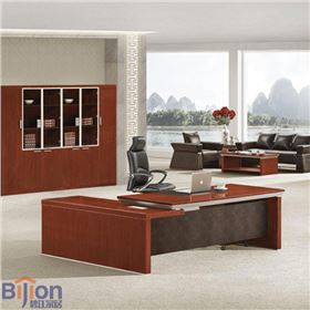 大班臺(tái)擺放