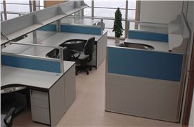 屏風(fēng)隔斷辦公桌