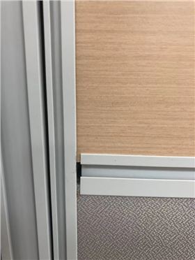 辦公桌屏風式隔斷