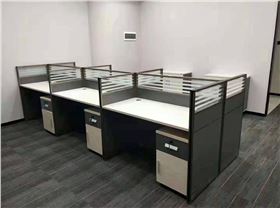 隔斷式辦公桌哪家好