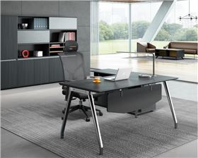 現(xiàn)代簡約風(fēng)格辦公桌