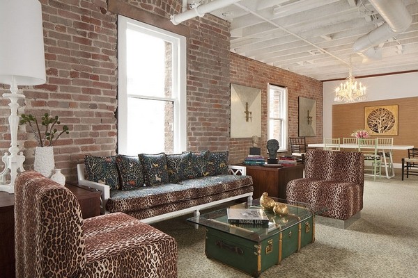 上海辦公家具廠家&mdash;&mdash;碧江辦公家具為蔚藍(lán)海岸量身定制的手風(fēng)情箱子茶幾