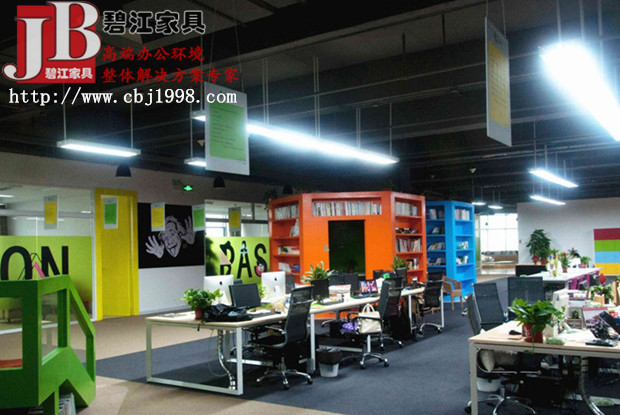 聚會(huì)休閑區(qū)、休閑區(qū)、職員辦公家具