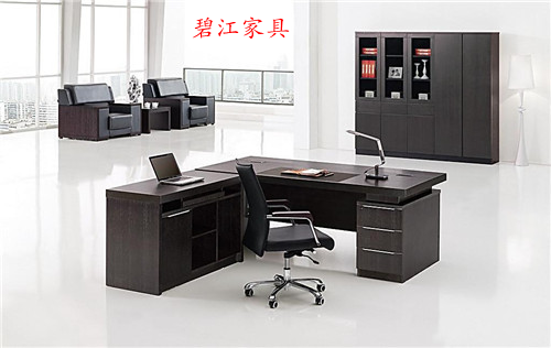 定制板式辦公桌