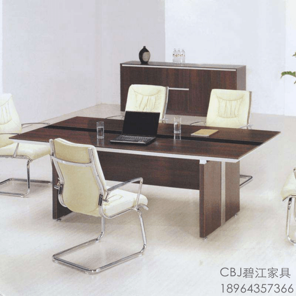 夏天辦公室家具該如何降溫呢？