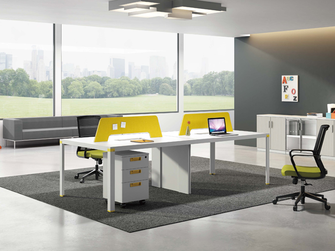 緊湊型辦公室家具布局