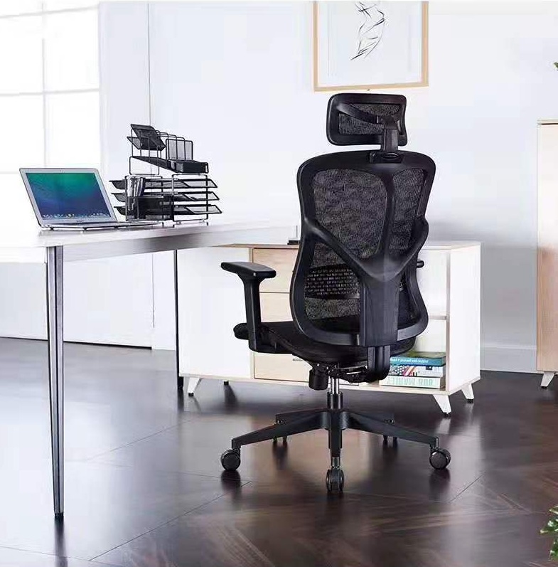 人體工學辦公椅