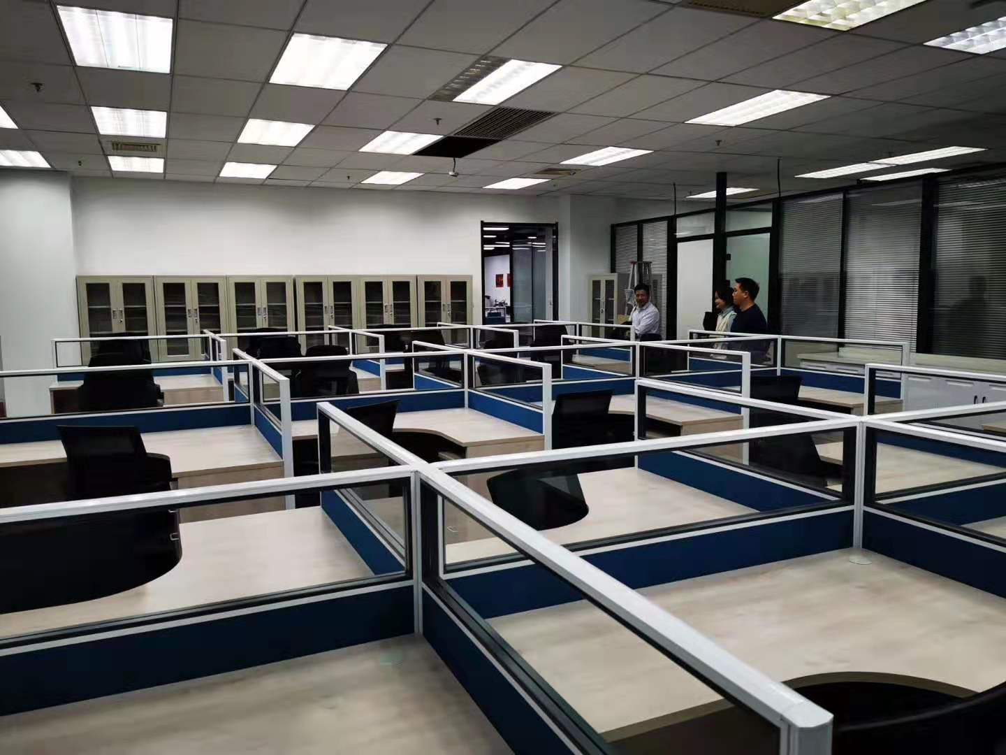 辦公桌屏風隔斷廠家