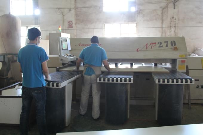 碧江大型木料切割機